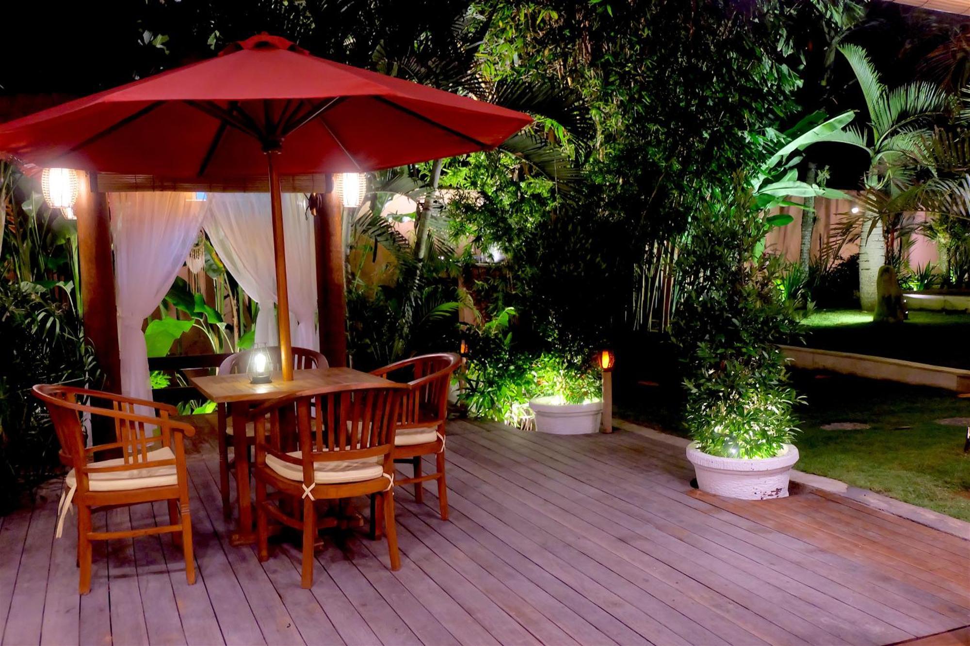 Villa Pilou Boutique Hotel Tanah Lot Buitenkant foto